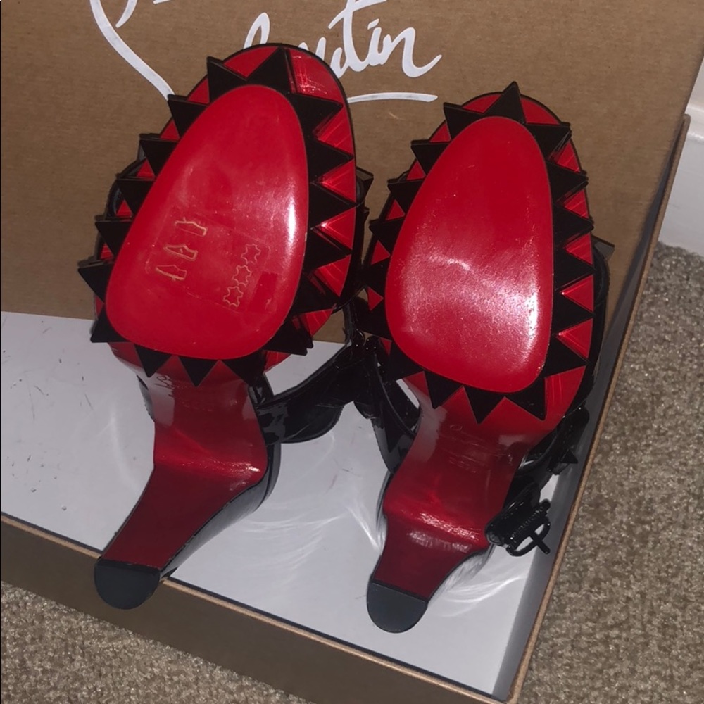 NWT Christian Louboutin CYBERSANDALE PATENT Black - Picture 4 of 8